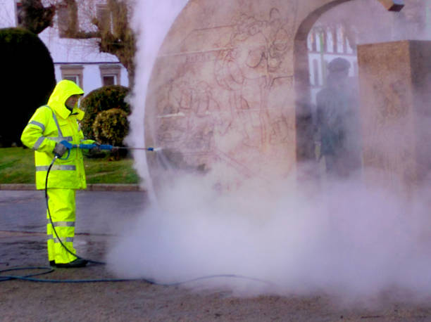 Best Commercial Building Pressure Washing  in Altamont, KS